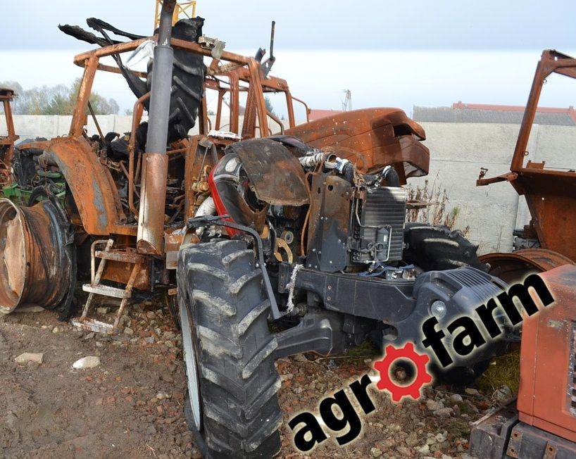 MCCormick części GMAX 125 135 skrzynia silnik most oś kabina piasta wał głowica blok obudowa - Versnellingsbak voor Landbouwmachine: afbeelding 1 MCCormick części GMAX 125 135 skrzynia silnik most oś kabina piasta wał głowica blok obudowa - Versnellingsbak voor Landbouwmachine: afbeelding 1