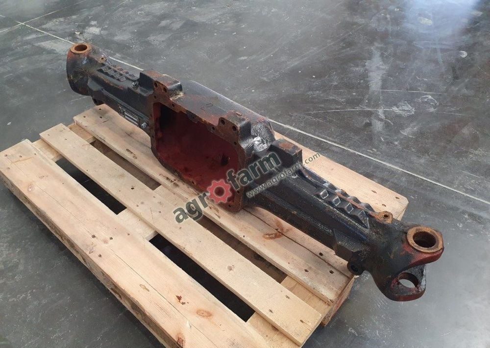 OBUDOWA MOSTU LANDINI CMAX POWERFARM 3652581R1 - Transmissie: afbeelding 1 OBUDOWA MOSTU LANDINI CMAX POWERFARM 3652581R1 - Transmissie: afbeelding 1