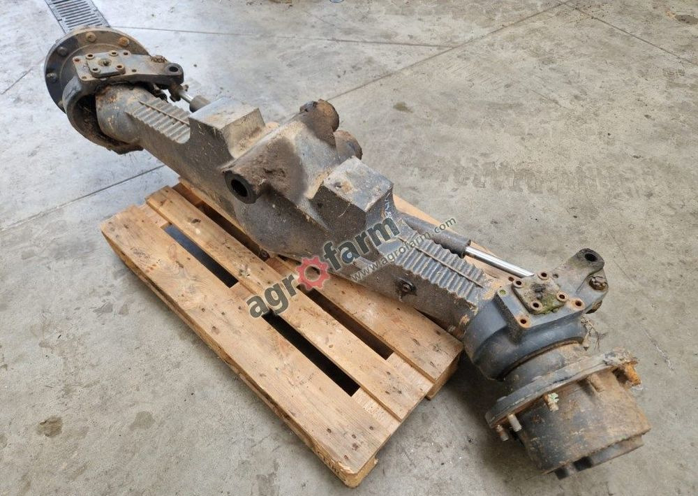 Przedni most New Holland, Ford 8770 - Transmissie: afbeelding 1 Przedni most New Holland, Ford 8770 - Transmissie: afbeelding 1