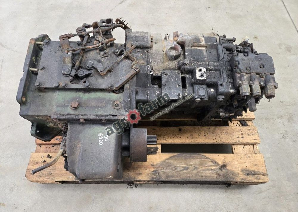 Skrzynia biegów John Deere 6920, PowrQuad - Versnellingsbak: afbeelding 1 Skrzynia biegów John Deere 6920, PowrQuad - Versnellingsbak: afbeelding 1