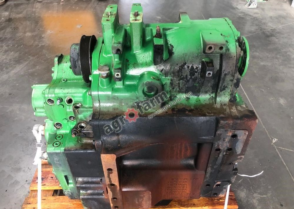 Skrzynia biegów John Deere 8360R RE301738 - Versnellingsbak: afbeelding 3 Skrzynia biegów John Deere 8360R RE301738 - Versnellingsbak: afbeelding 3