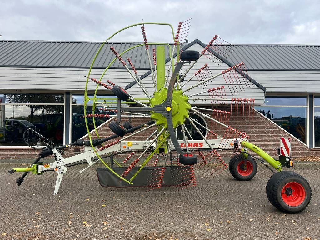 Claas liner 2900 - Hooischudder: afbeelding 2 Claas liner 2900 - Hooischudder: afbeelding 2