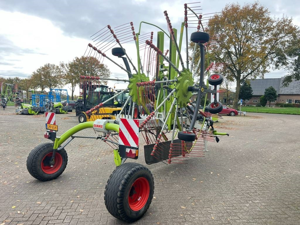 Claas liner 2900 - Hooischudder: afbeelding 5 Claas liner 2900 - Hooischudder: afbeelding 5