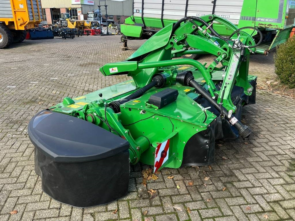 John Deere F990R + F350R vlinder maaier - Maaimachine: afbeelding 2 John Deere F990R + F350R vlinder maaier - Maaimachine: afbeelding 2
