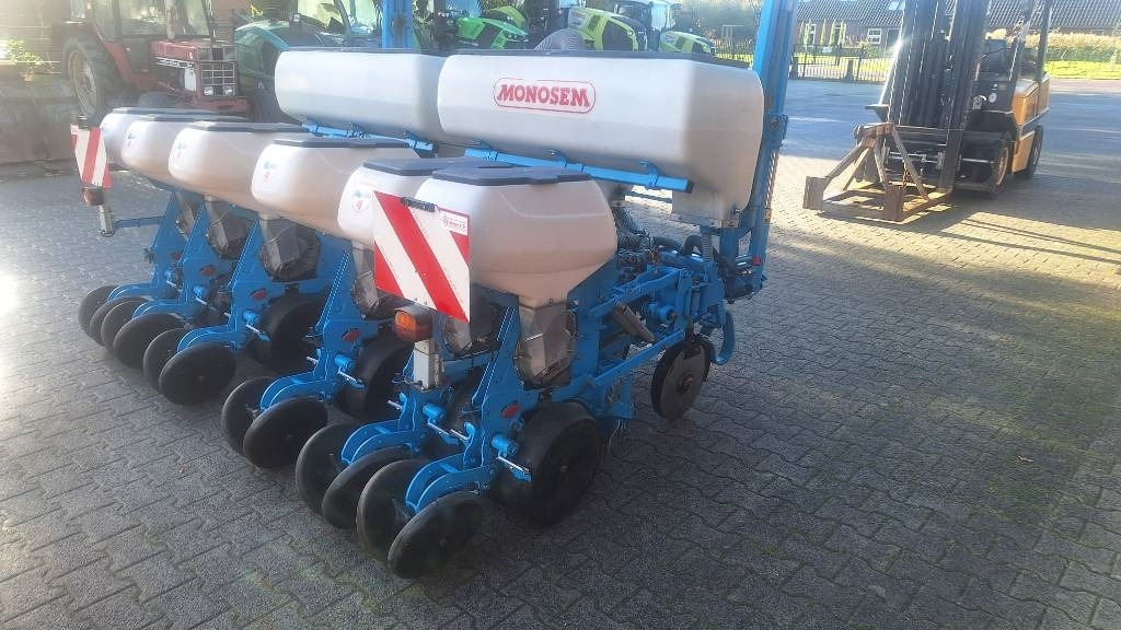 Monosem NG PLUS 6 - Precisiezaaimachine: afbeelding 2 Monosem NG PLUS 6 - Precisiezaaimachine: afbeelding 2