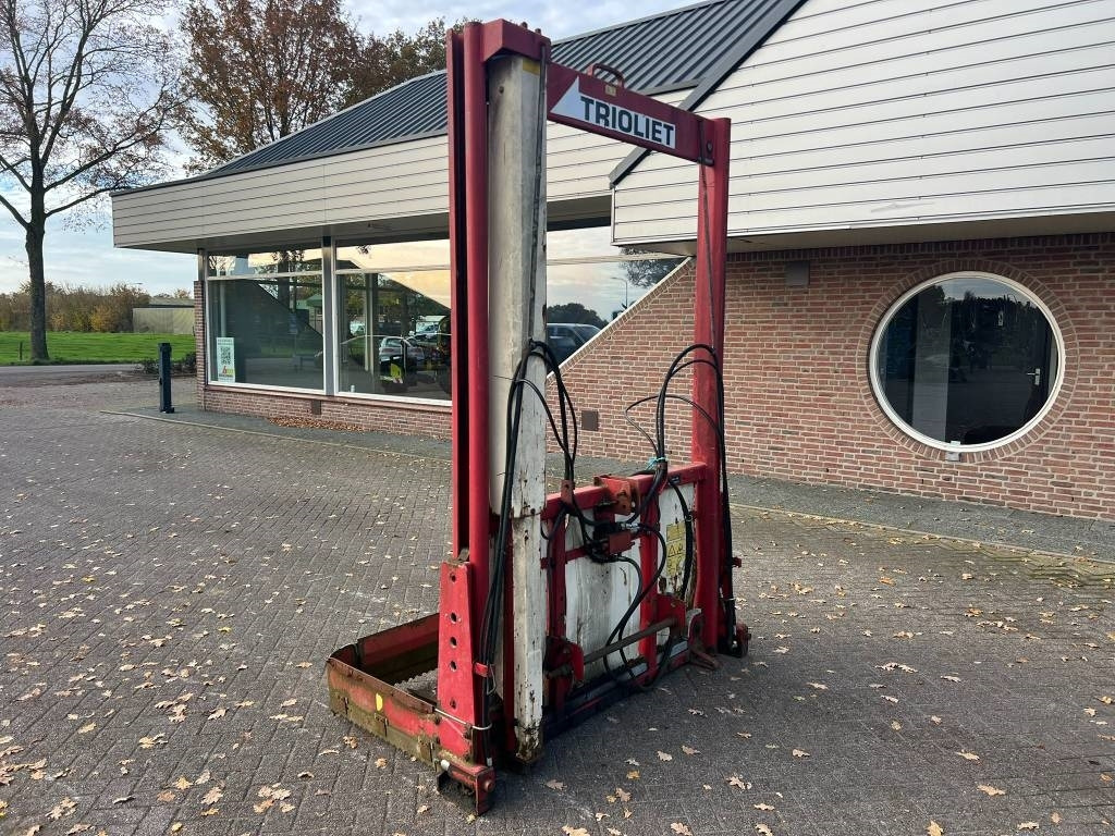 Trioliet TU 195 Kuilvoersnijder - Veeteelt materiaal: afbeelding 2 Trioliet TU 195 Kuilvoersnijder - Veeteelt materiaal: afbeelding 2