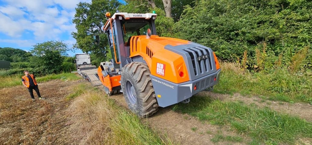 Hamm HC 130i - Schapenpootwals/ Grondverdichter: afbeelding 4 Hamm HC 130i - Schapenpootwals/ Grondverdichter: afbeelding 4