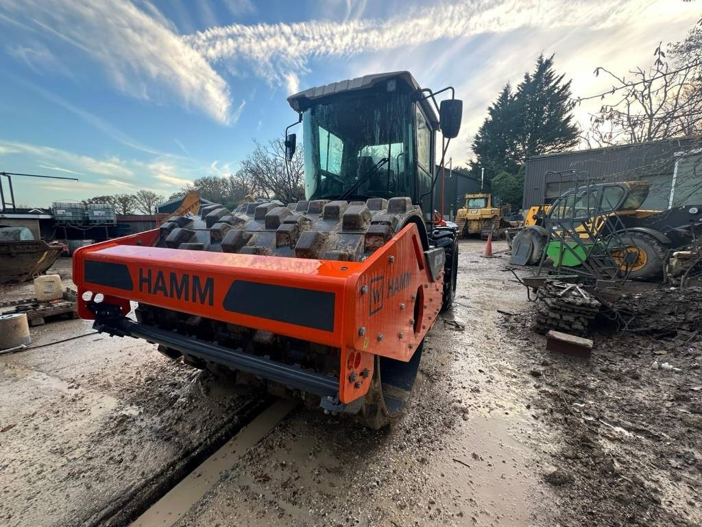 Hamm HC 130i - Schapenpootwals/ Grondverdichter: afbeelding 3 Hamm HC 130i - Schapenpootwals/ Grondverdichter: afbeelding 3