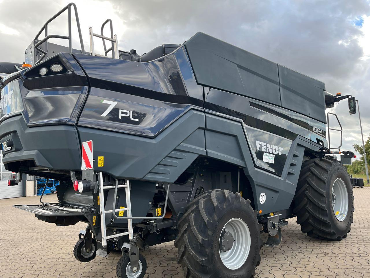 Fendt Ideal 7 ParaLevel Gen3 - Maaidorser: afbeelding 2 Fendt Ideal 7 ParaLevel Gen3 - Maaidorser: afbeelding 2