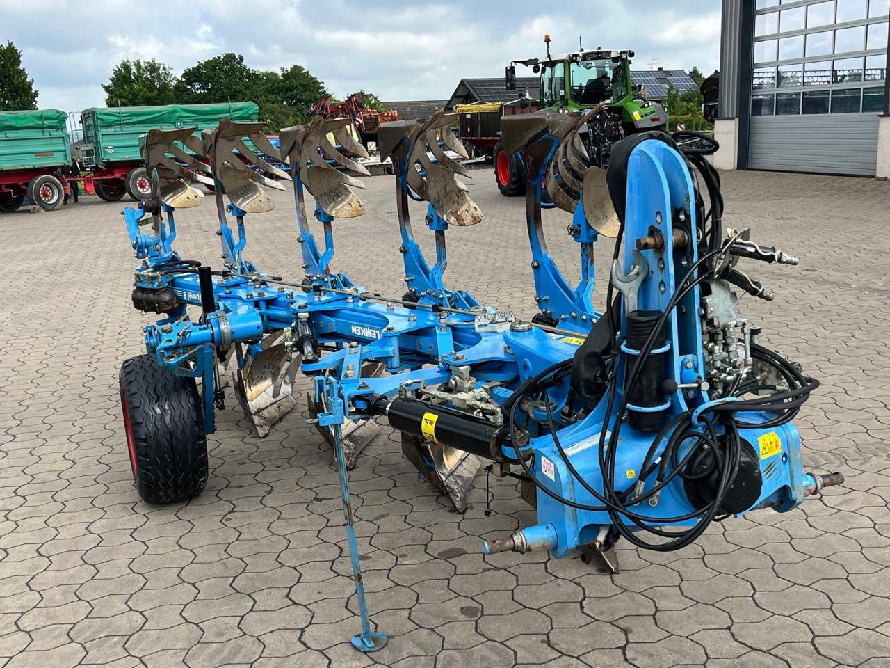 Lemken Juwel 8 V T 5 L 90 TurnControl - Ploeg: afbeelding 3 Lemken Juwel 8 V T 5 L 90 TurnControl - Ploeg: afbeelding 3