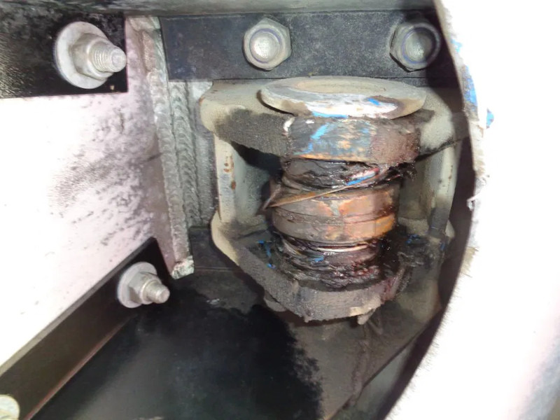 Kipper oplegger Benalu BEN + 24 CUB + Piston BROKEN: afbeelding 12