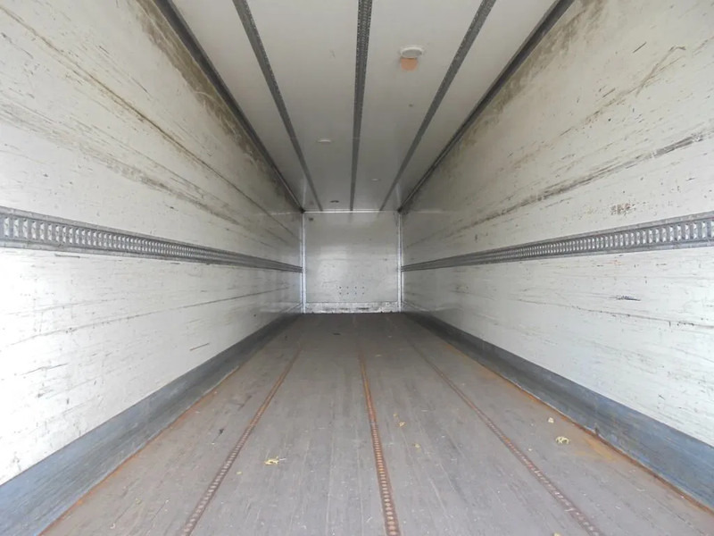 HTF HZCT 32 + 2 AXLE + AMA LIFT - Gesloten oplegger: afbeelding 4 HTF HZCT 32 + 2 AXLE + AMA LIFT - Gesloten oplegger: afbeelding 4