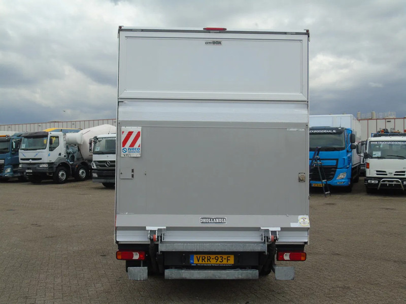 Iveco Daily 40 C18 + LIFT - Bestelwagen gesloten laadbak: afbeelding 4 Iveco Daily 40 C18 + LIFT - Bestelwagen gesloten laadbak: afbeelding 4