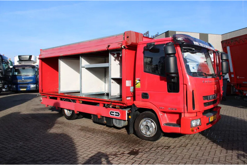 Iveco Eurocargo 100E18 + EURO 5 + LOW KM - Brandweerwagen: afbeelding 2 Iveco Eurocargo 100E18 + EURO 5 + LOW KM - Brandweerwagen: afbeelding 2