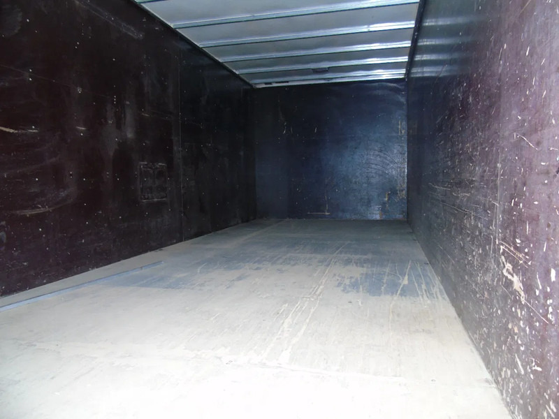 Iveco Eurocargo 120E22 + EURO 5 + 5.80 METER BOX - Bakwagen: afbeelding 5 Iveco Eurocargo 120E22 + EURO 5 + 5.80 METER BOX - Bakwagen: afbeelding 5