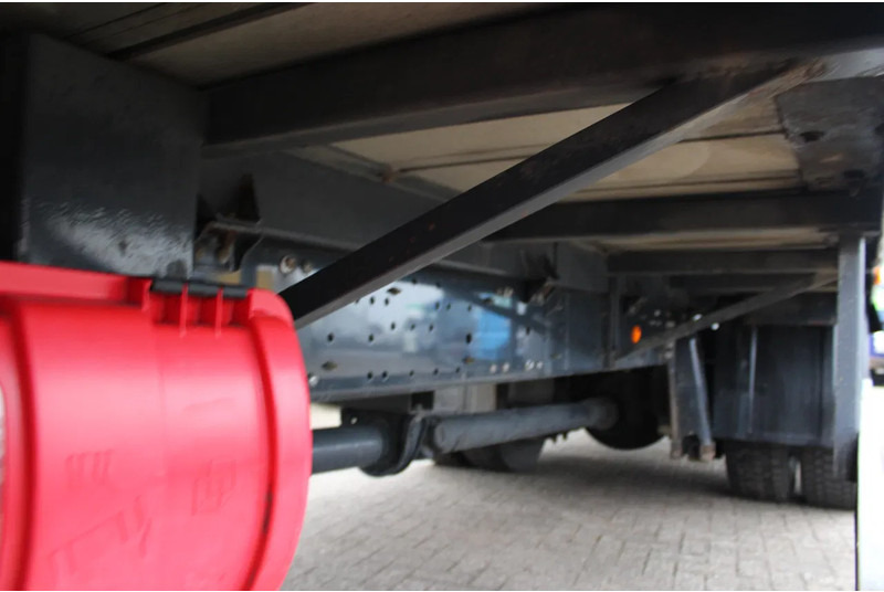 Bakwagen Iveco Eurocargo 160e25 + lift + euro 6: afbeelding 16 Bakwagen Iveco Eurocargo 160e25 + lift + euro 6: afbeelding 16
