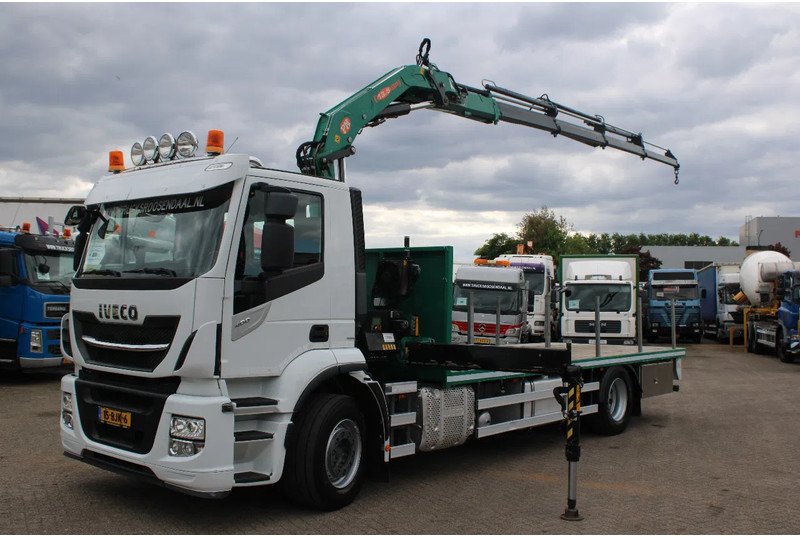 Iveco Stralis 400 + PM SERIE 13 4X HYDROLIC + EURO 6 + REMOTE - Kraanwagen: afbeelding 4 Iveco Stralis 400 + PM SERIE 13 4X HYDROLIC + EURO 6 + REMOTE - Kraanwagen: afbeelding 4