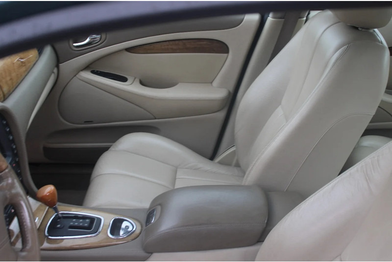 Sedan Jaguar S-TYPE 3.0 V6 EXECUTIVE +EURO 3: afbeelding 15
