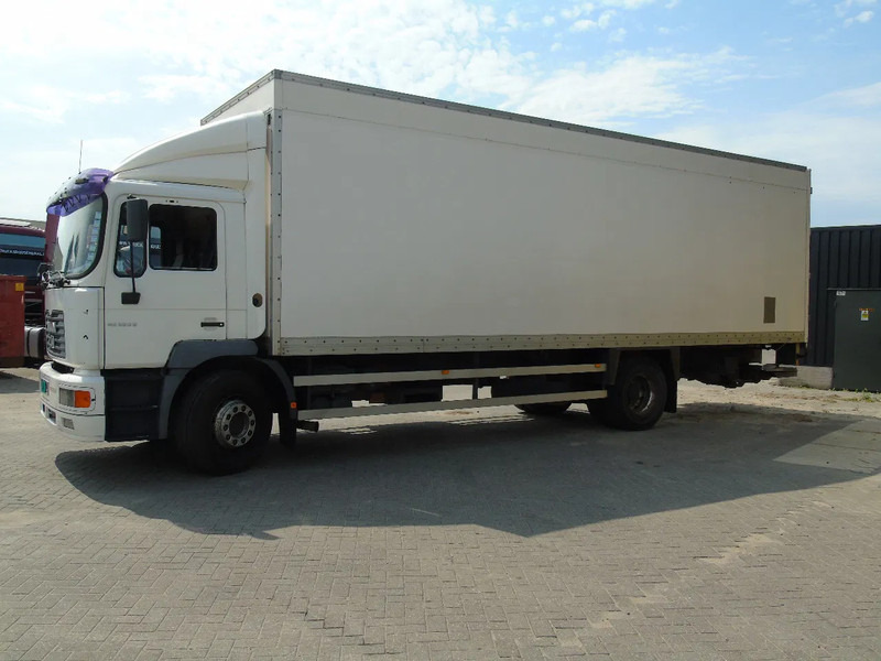 MAN L 220 + MANUAL + EURO 2 + DHOLLANDIA + 19T - Bakwagen: afbeelding 2 MAN L 220 + MANUAL + EURO 2 + DHOLLANDIA + 19T - Bakwagen: afbeelding 2