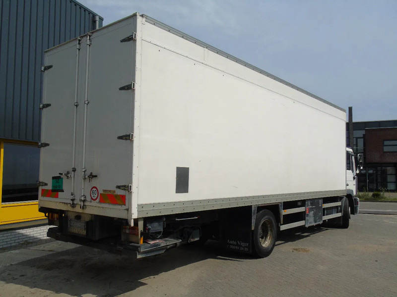 MAN L 220 + MANUAL + EURO 2 + DHOLLANDIA + 19T - Bakwagen: afbeelding 4 MAN L 220 + MANUAL + EURO 2 + DHOLLANDIA + 19T - Bakwagen: afbeelding 4