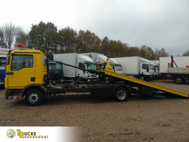 MAN TGL 8.180 + winch + MANUAL + EURO 5 + system working + platform 6 meter - Autovrachtwagen vrachtwagen: afbeelding 1 MAN TGL 8.180 + winch + MANUAL + EURO 5 + system working + platform 6 meter - Autovrachtwagen vrachtwagen: afbeelding 1