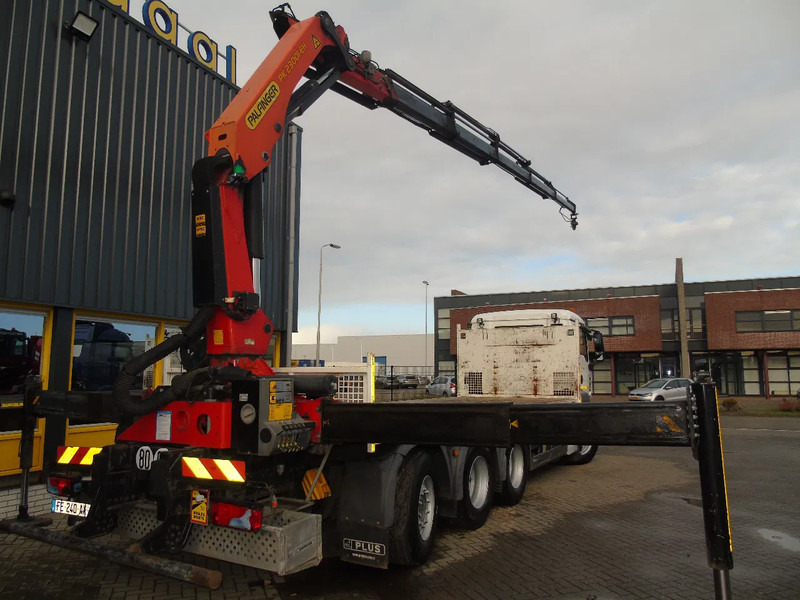 MAN TGS 35.460 + 8X4 TRIDEM + PALFINGER 23001EH + EURO 6 + REMOTE - Kraanwagen: afbeelding 3 MAN TGS 35.460 + 8X4 TRIDEM + PALFINGER 23001EH + EURO 6 + REMOTE - Kraanwagen: afbeelding 3