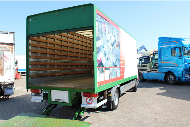 Mercedes-Benz Atego 1223 + euro 2 + lift + MANUAL - Bakwagen: afbeelding 4 Mercedes-Benz Atego 1223 + euro 2 + lift + MANUAL - Bakwagen: afbeelding 4