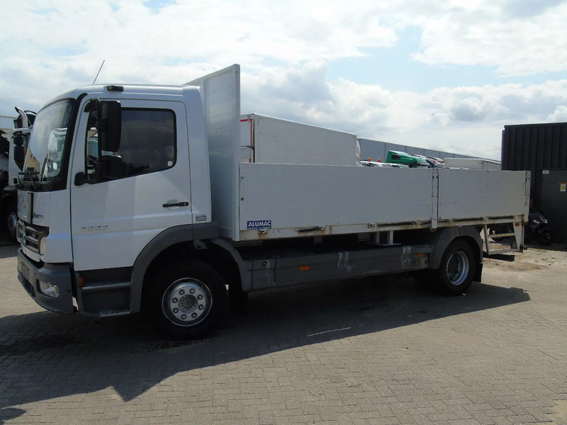 Mercedes-Benz Atego 1223 + manual + perfect condition - Vrachtwagen met open laadbak: afbeelding 3 Mercedes-Benz Atego 1223 + manual + perfect condition - Vrachtwagen met open laadbak: afbeelding 3