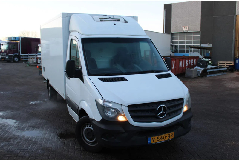 Mercedes-Benz Sprinter 316 + THERMO KING - Koelwagen: afbeelding 3 Mercedes-Benz Sprinter 316 + THERMO KING - Koelwagen: afbeelding 3