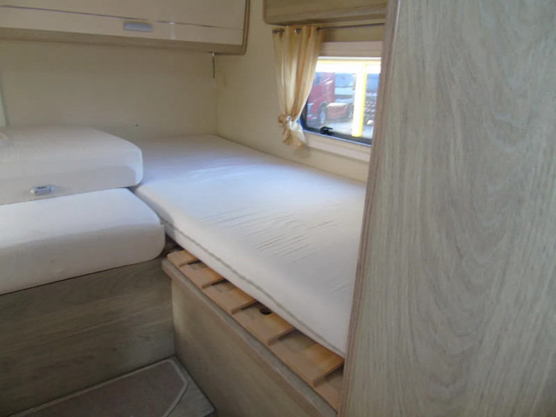 PLA H380 + FULL OPTION - Half integraal camper: afbeelding 5 PLA H380 + FULL OPTION - Half integraal camper: afbeelding 5