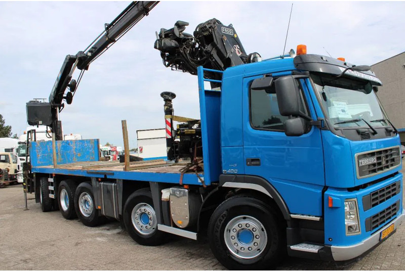 Terberg FM 2850 hiab 200c + 10x4 + fully functional + euro 5 - Kraanwagen: afbeelding 2 Terberg FM 2850 hiab 200c + 10x4 + fully functional + euro 5 - Kraanwagen: afbeelding 2