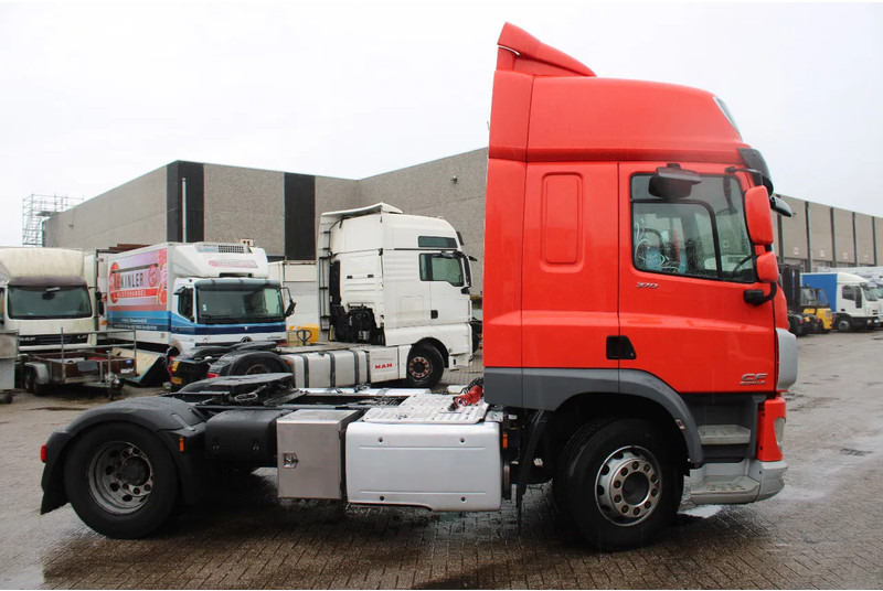 DAF CF 370 + EURO 6 + NICE TRUCK - Trekker: afbeelding 4 DAF CF 370 + EURO 6 + NICE TRUCK - Trekker: afbeelding 4