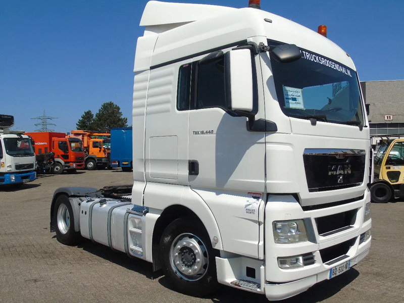 MAN TGX 18.440 + EURO 5 + SPOILER - Trekker: afbeelding 2 MAN TGX 18.440 + EURO 5 + SPOILER - Trekker: afbeelding 2