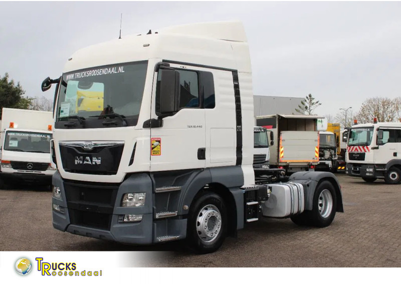 MAN TGX 18.440 + EURO 6 + manual + VERY NICE - Trekker: afbeelding 1 MAN TGX 18.440 + EURO 6 + manual + VERY NICE - Trekker: afbeelding 1