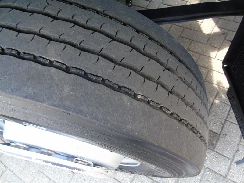 Trekker Mercedes-Benz Actros 1842 + euro 5 + spoiler: afbeelding 13