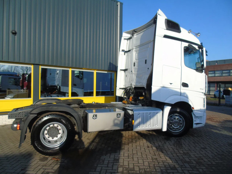 Mercedes-Benz Actros 1942 + EURO 6 + SPOILER - Trekker: afbeelding 3 Mercedes-Benz Actros 1942 + EURO 6 + SPOILER - Trekker: afbeelding 3