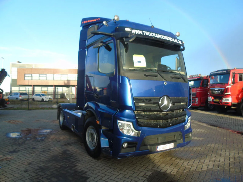 Mercedes-Benz Actros 2146 + PTO + EURO 6 - Trekker: afbeelding 4 Mercedes-Benz Actros 2146 + PTO + EURO 6 - Trekker: afbeelding 4