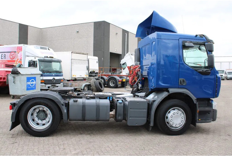 Renault Premium 380DXI + 2 PIECES - Trekker: afbeelding 4 Renault Premium 380DXI + 2 PIECES - Trekker: afbeelding 4