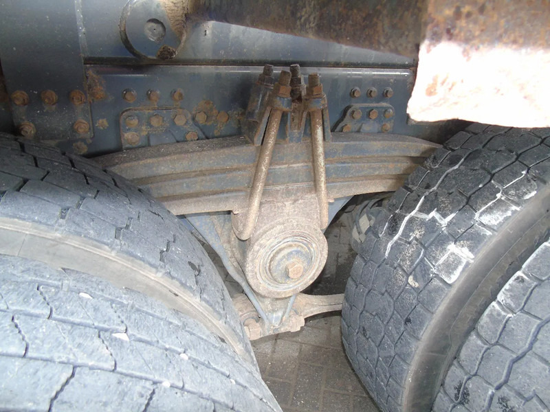 Kipper vrachtwagen Volvo FH 500 + 8X4 + SPRING + EURO 5 + RETARDER: afbeelding 9