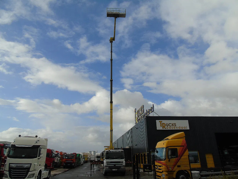 DAF CF 65.280 + 33 METER + big platform persons /400kg - Vrachtwagen: afbeelding 3 DAF CF 65.280 + 33 METER + big platform persons /400kg - Vrachtwagen: afbeelding 3