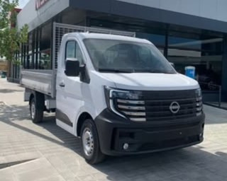 Nissan - Kipper vrachtwagen: afbeelding 1 Nissan - Kipper vrachtwagen: afbeelding 1