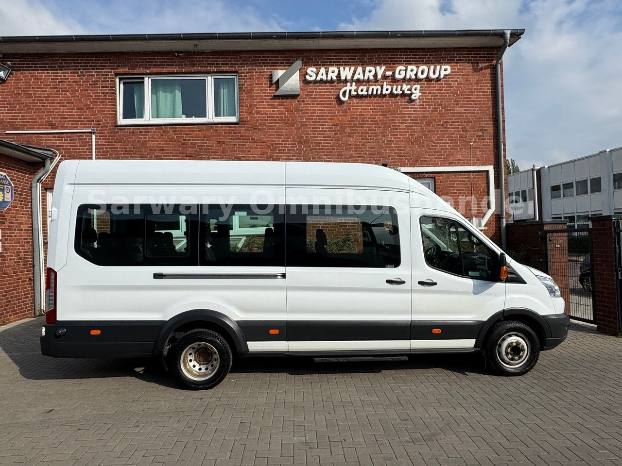 Ford Transit*18 Sitze*Klima*EURO 6*Webasto*Sprinter* - Minibus, Personenvervoer: afbeelding 4 Ford Transit*18 Sitze*Klima*EURO 6*Webasto*Sprinter* - Minibus, Personenvervoer: afbeelding 4