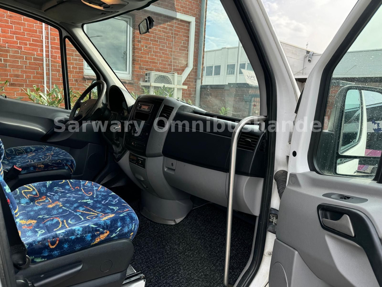 Minibus, Personenvervoer Mercedes-Benz 516 CDI Sprinter*Euro 5* Klima*17 Sitze*Lift*519: afbeelding 34 Minibus, Personenvervoer Mercedes-Benz 516 CDI Sprinter*Euro 5* Klima*17 Sitze*Lift*519: afbeelding 34