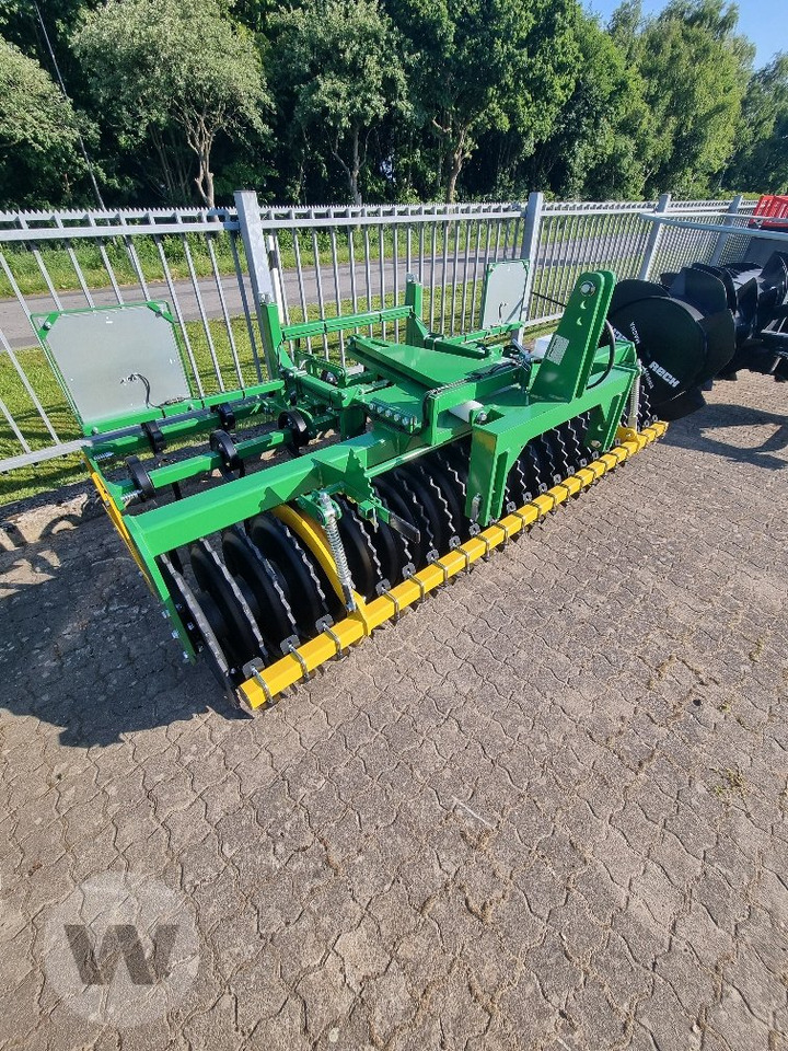 Kerner FP 300 - Landbouw wals: afbeelding 1 Kerner FP 300 - Landbouw wals: afbeelding 1