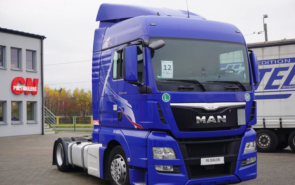MAN 2 szt. Low-Deck i Standard TGX 18.440 - Trekker: afbeelding 2 MAN 2 szt. Low-Deck i Standard TGX 18.440 - Trekker: afbeelding 2