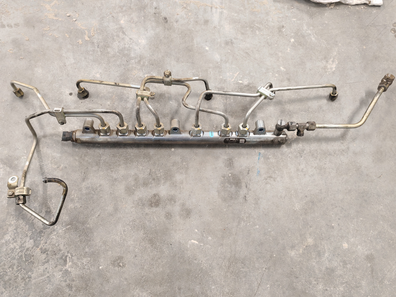 MAN TGS TGX EURO 6 / D2676LF / FUEL RAIL / 51103116077 - Brandstofsysteem: afbeelding 2 MAN TGS TGX EURO 6 / D2676LF / FUEL RAIL / 51103116077 - Brandstofsysteem: afbeelding 2