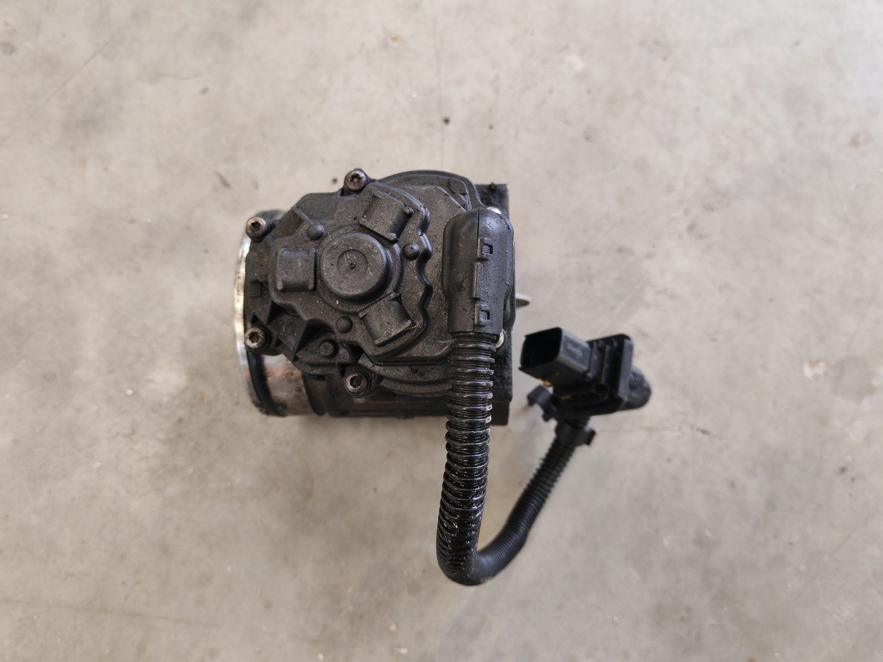 MAN TGS TGX EURO 6 / D2676LF / THROTTLE VALVE / 51094137018 - Motor en onderdelen: afbeelding 4 MAN TGS TGX EURO 6 / D2676LF / THROTTLE VALVE / 51094137018 - Motor en onderdelen: afbeelding 4