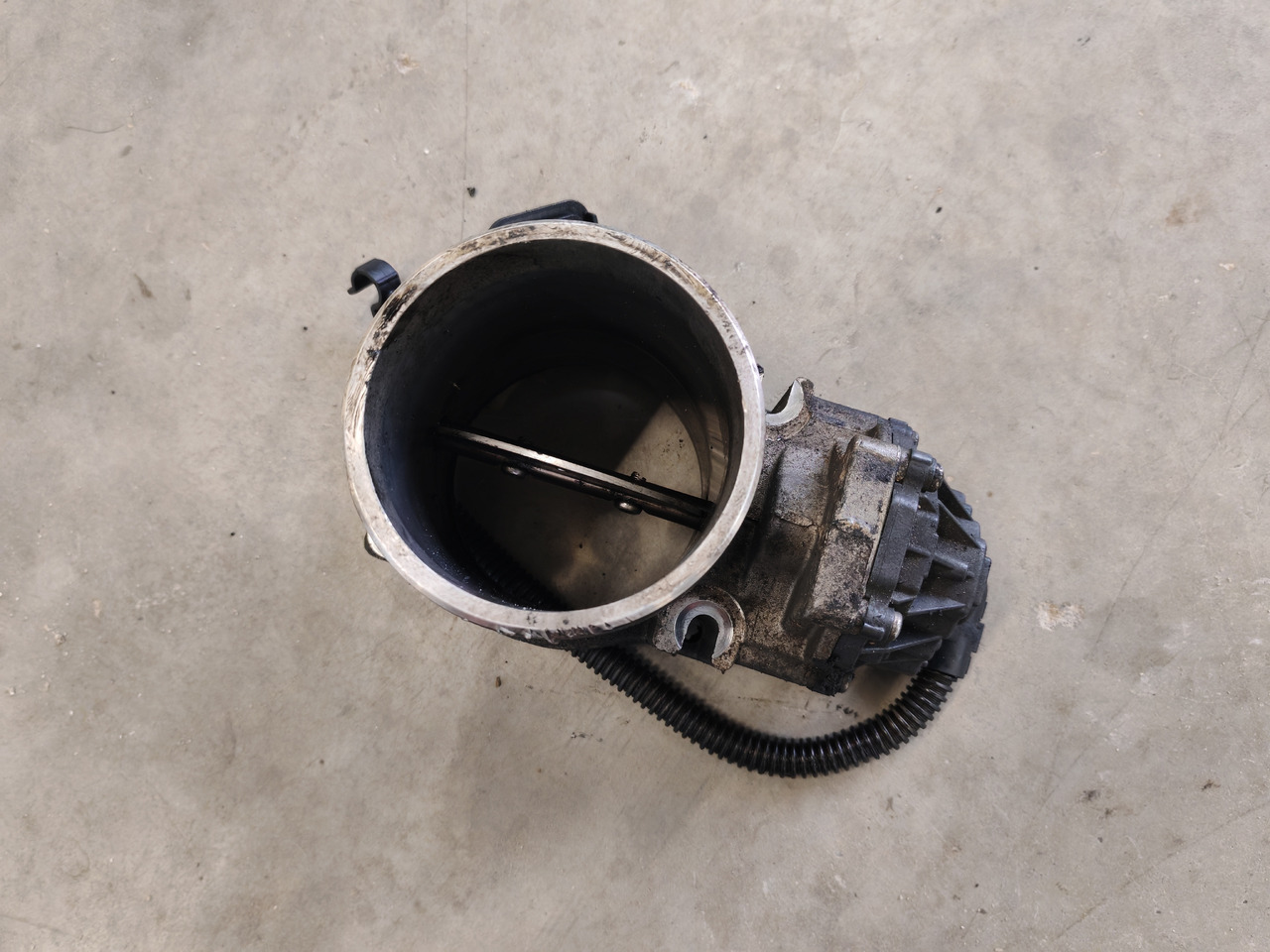 MAN TGS TGX EURO 6 / D2676LF / THROTTLE VALVE / 51094137018 - Motor en onderdelen: afbeelding 2 MAN TGS TGX EURO 6 / D2676LF / THROTTLE VALVE / 51094137018 - Motor en onderdelen: afbeelding 2