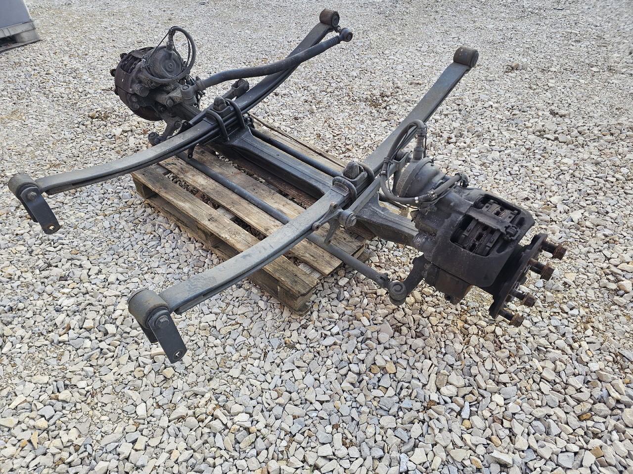MERCEDES ATEGO MP4 12.XXX EURO 6 / COMPLETE FRONT AXLE - Vooras: afbeelding 4 MERCEDES ATEGO MP4 12.XXX EURO 6 / COMPLETE FRONT AXLE - Vooras: afbeelding 4