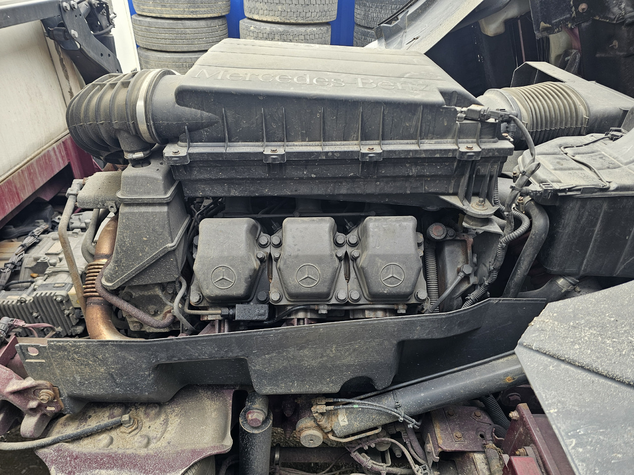 MERCEDES-BENZ ACTROS MP3/ OM501LA V6 / COMPLETE ENGINE / TOP CONDITION: 565k KM!! - Motor: afbeelding 2 MERCEDES-BENZ ACTROS MP3/ OM501LA V6 / COMPLETE ENGINE / TOP CONDITION: 565k KM!! - Motor: afbeelding 2